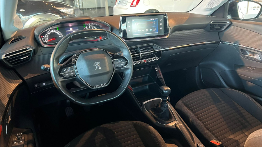 Imagen de Peugeot 208