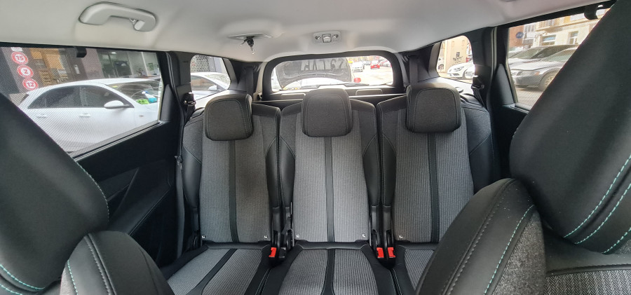 Imagen de Peugeot 5008