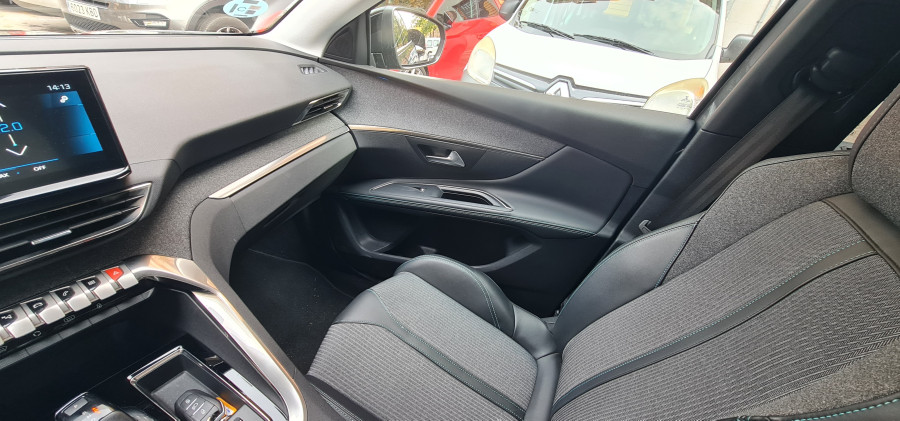 Imagen de Peugeot 5008