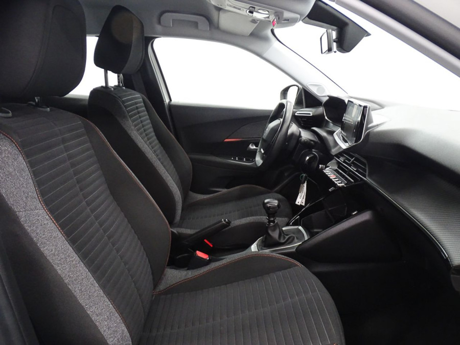 Imagen de Peugeot 2008