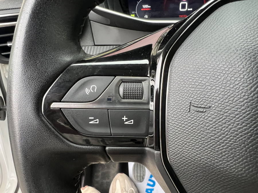 Imagen de Peugeot 2008