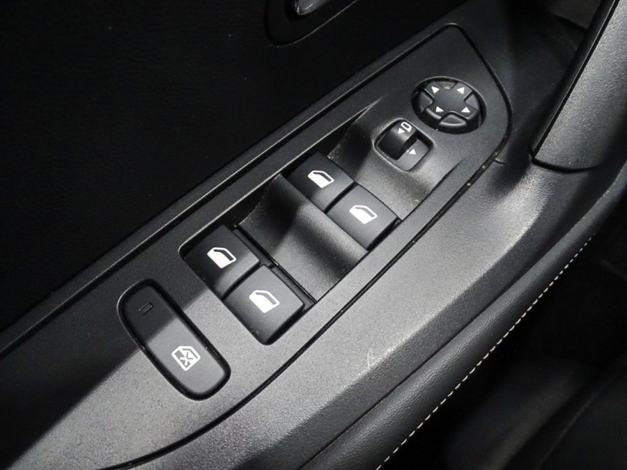 Imagen de Peugeot 2008