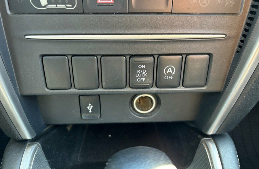 Imagen de Mitsubishi L200