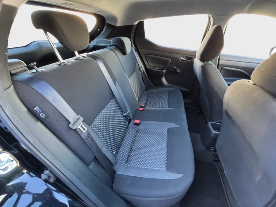 Imagen de NISSAN Micra