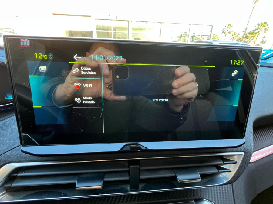 Imagen de Peugeot 3008 Hybrid