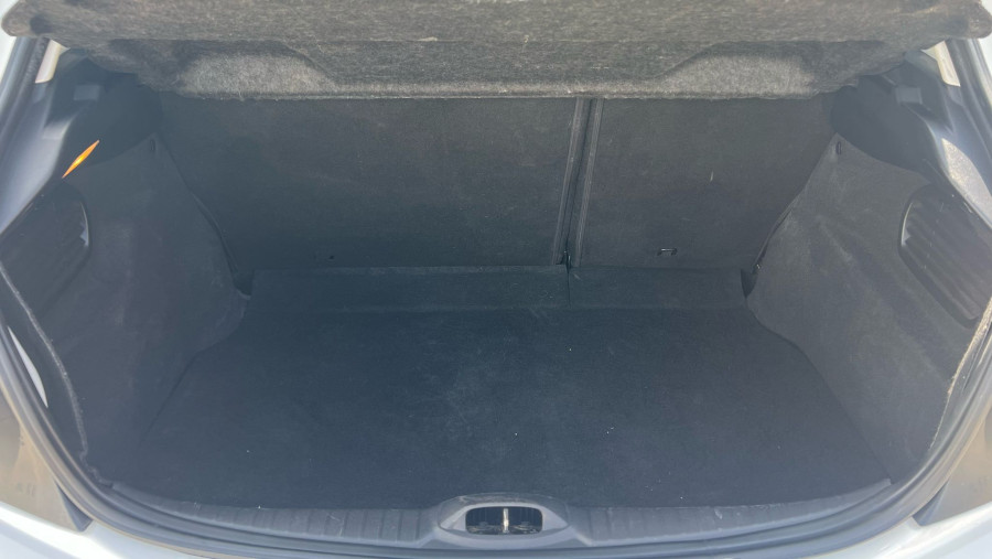 Imagen de Peugeot 208