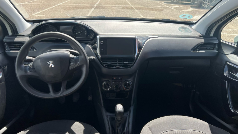 Imagen de Peugeot 208