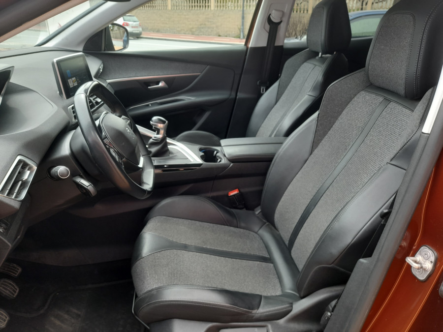 Imagen de Peugeot 3008