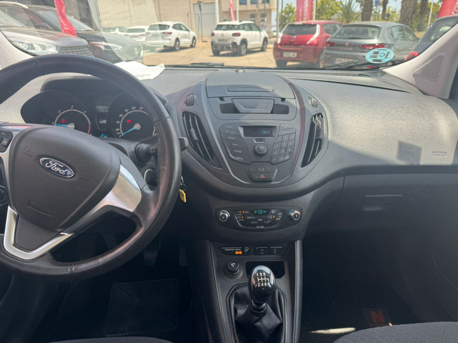 Imagen de Ford Transit Courier