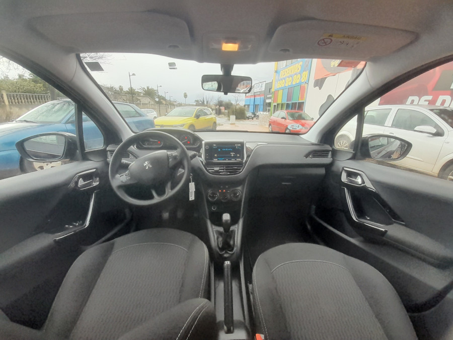 Imagen de Peugeot 208