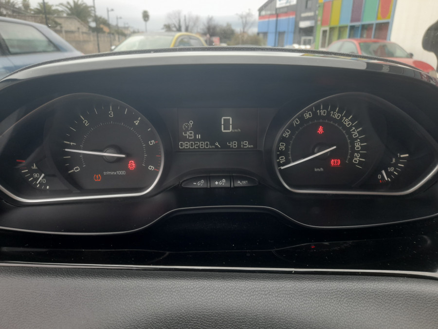 Imagen de Peugeot 208