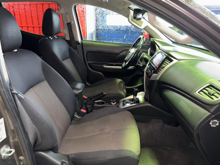 Imagen de Mitsubishi L200