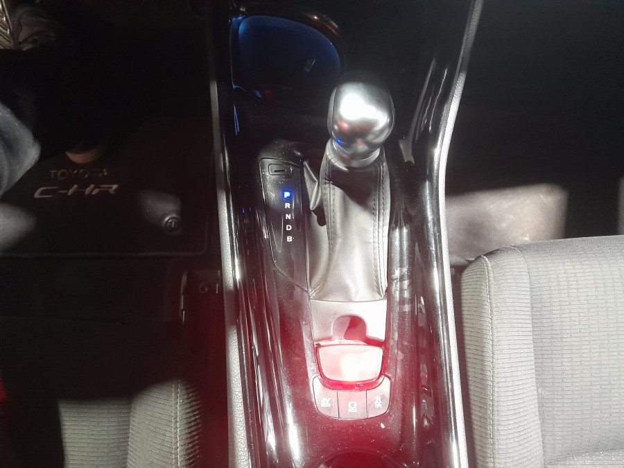 Imagen de TOYOTA C-HR