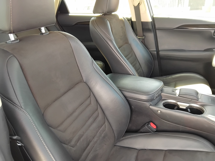 Imagen de Lexus NX