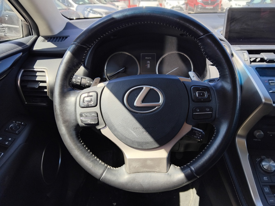 Imagen de Lexus NX