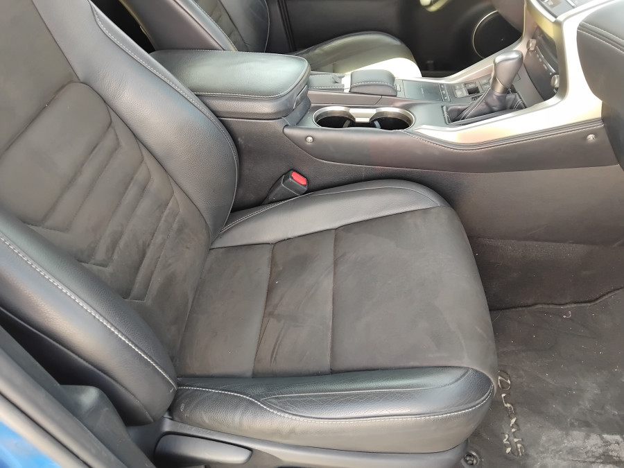 Imagen de Lexus NX