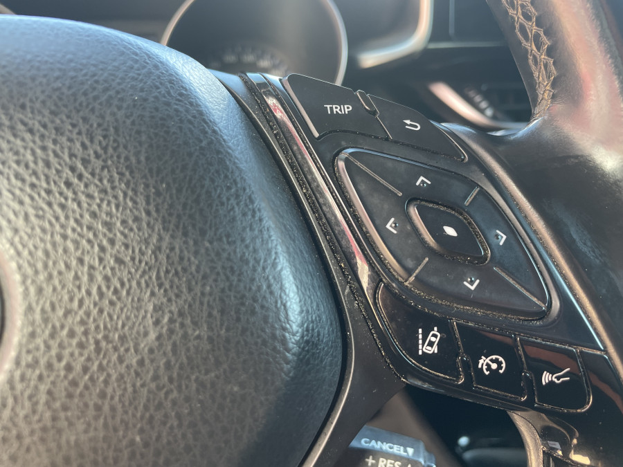 Imagen de TOYOTA C-HR