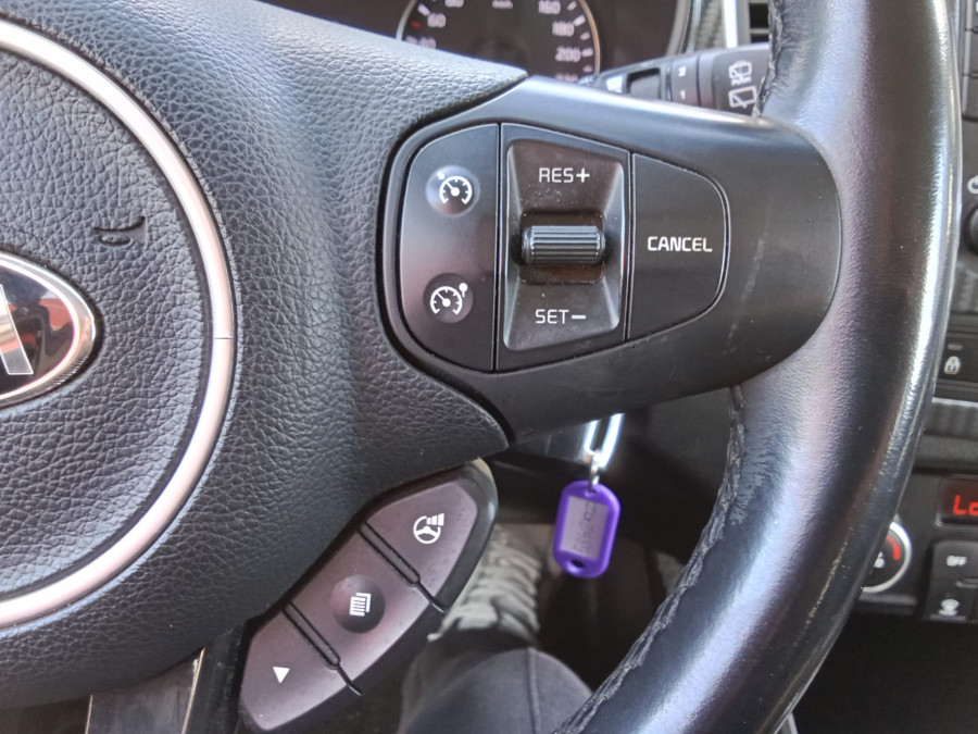 Imagen de Kia Carens