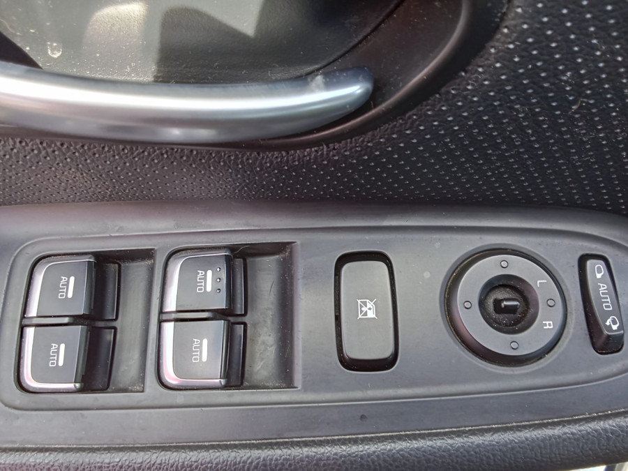Imagen de Kia Carens