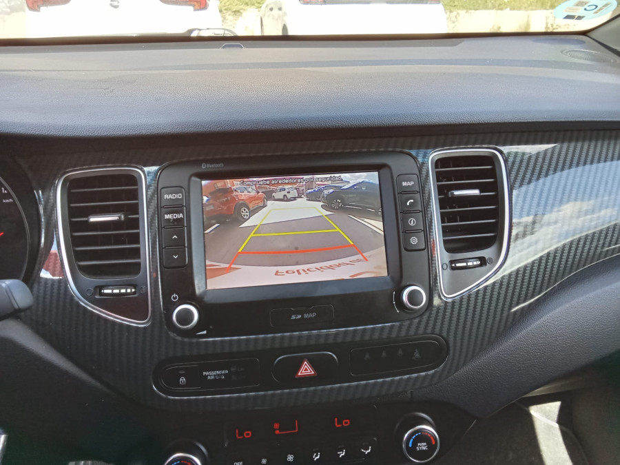Imagen de Kia Carens