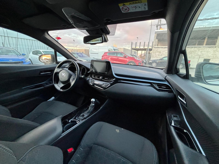 Imagen de TOYOTA C-HR