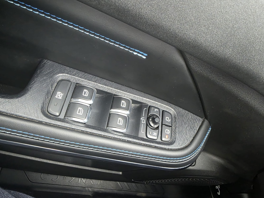 Imagen de lynk & co 01