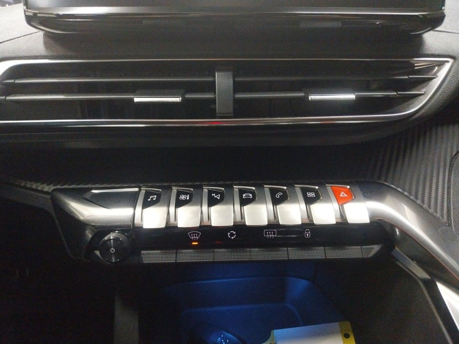 Imagen de Peugeot 5008