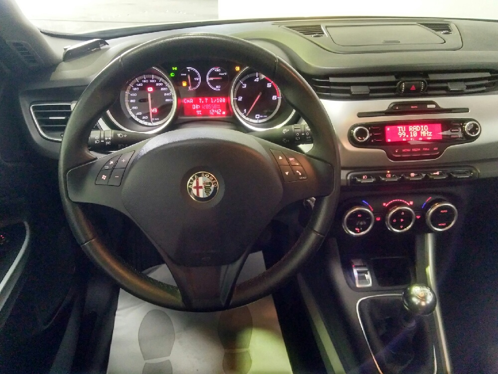 Imagen de Alfa romeo Giulietta 