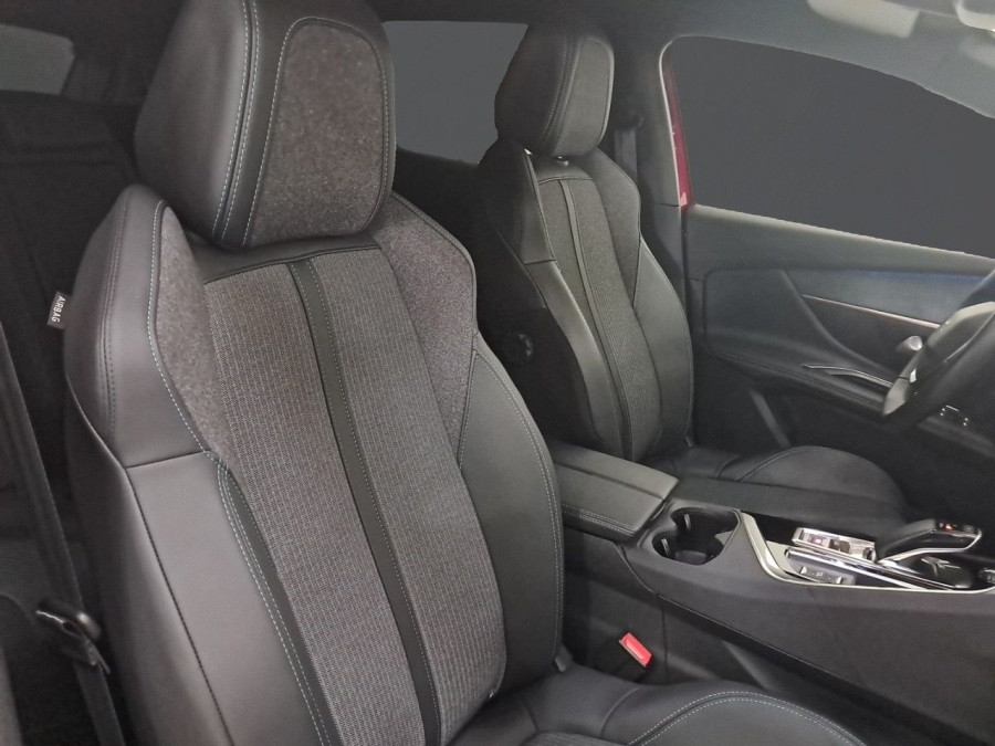 Imagen de Peugeot 3008 Hybrid