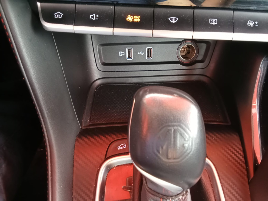 Imagen de Mg ZS