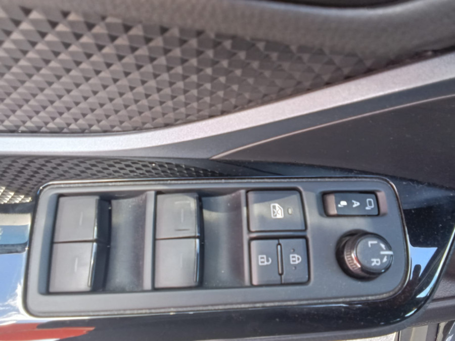 Imagen de TOYOTA C-HR