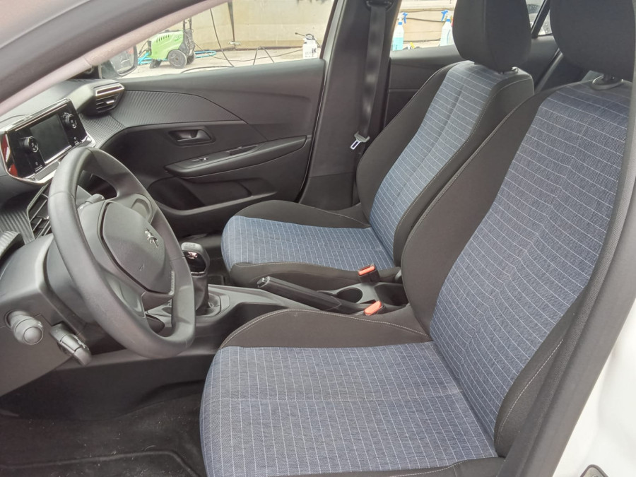 Imagen de Peugeot 208