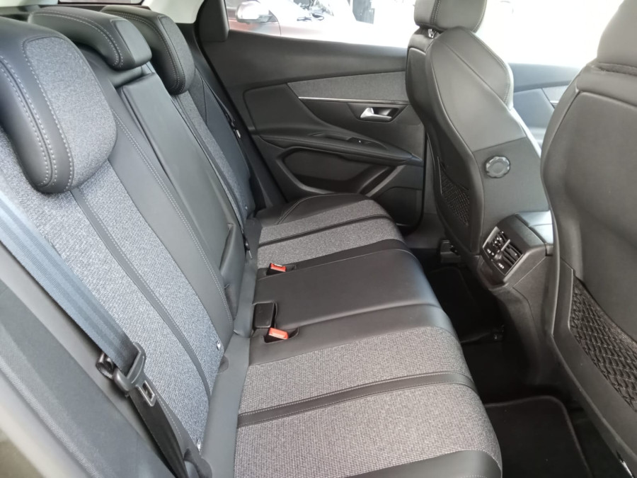 Imagen de Peugeot 3008