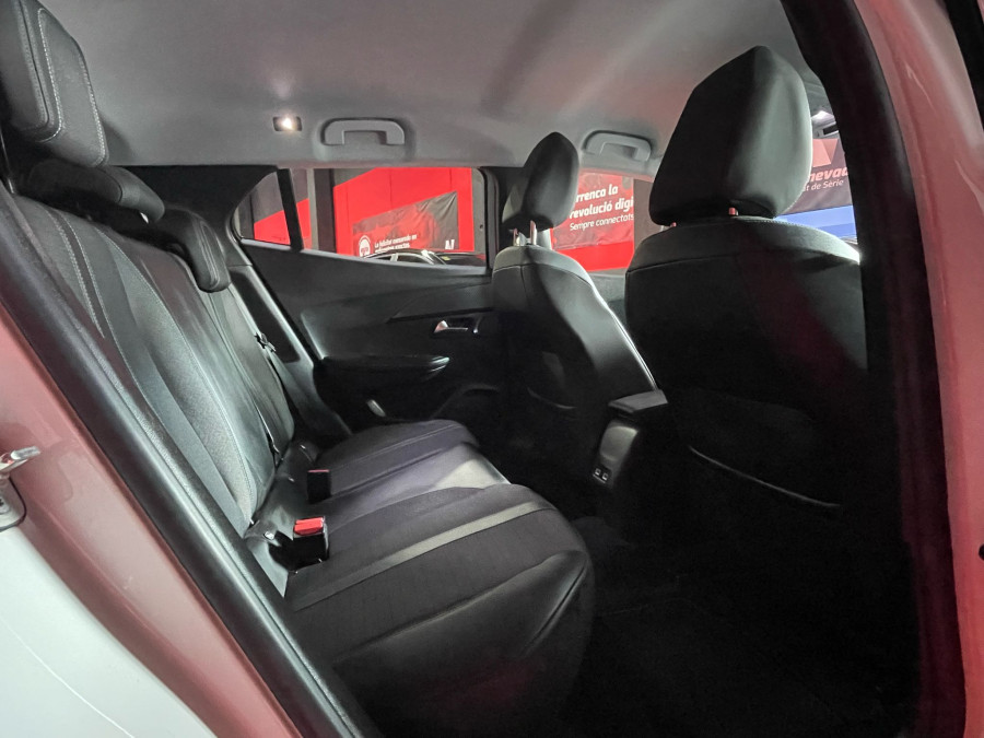 Imagen de Peugeot 2008
