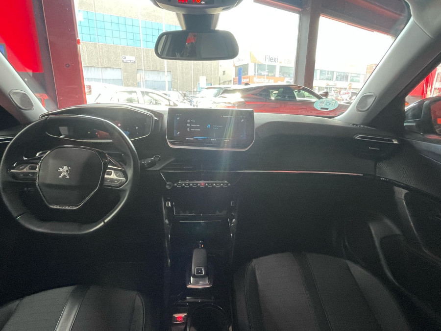 Imagen de Peugeot 2008