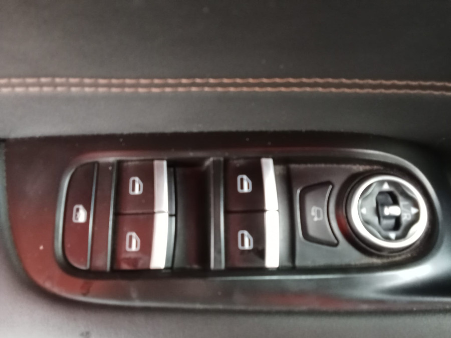 Imagen de dr automobiles DR5 EVO