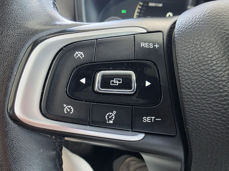 Imagen de dr automobiles DR 4.0