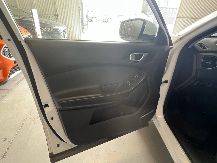 Imagen de dr automobiles DR 4.0
