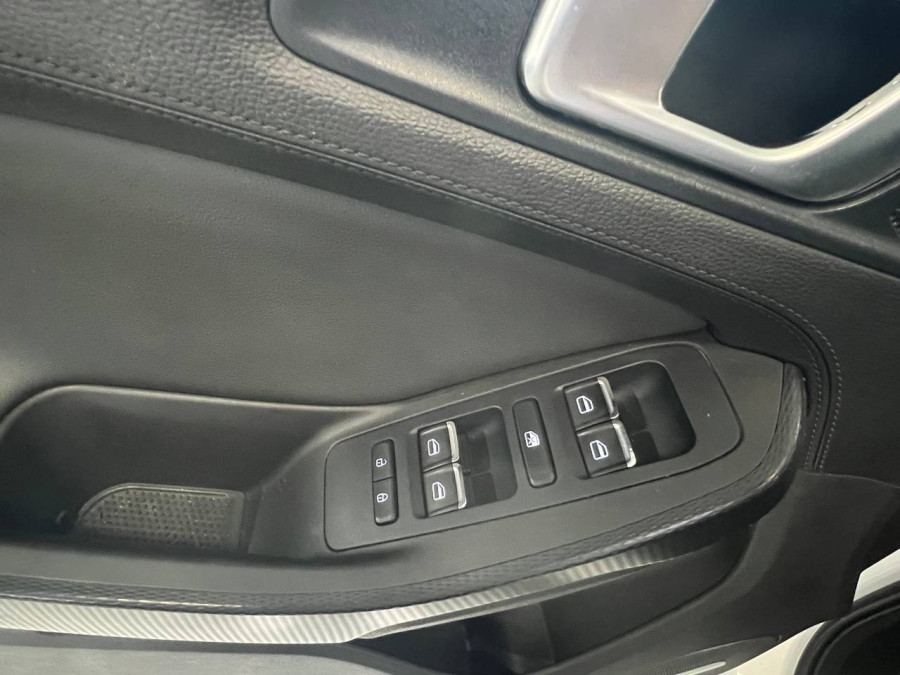Imagen de dr automobiles DR 4.0
