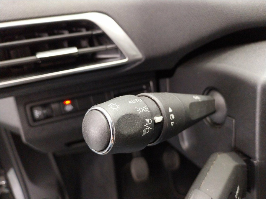 Imagen de Peugeot 3008