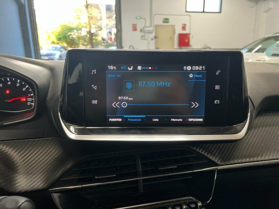 Imagen de Peugeot 208
