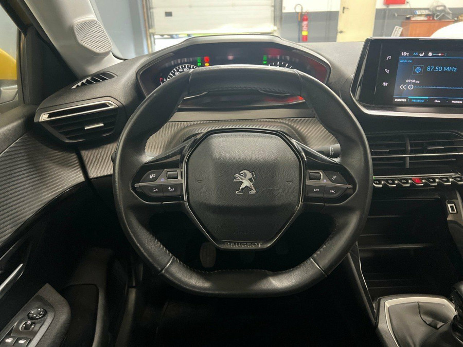 Imagen de Peugeot 208