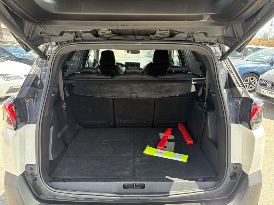 Imagen de Peugeot 5008