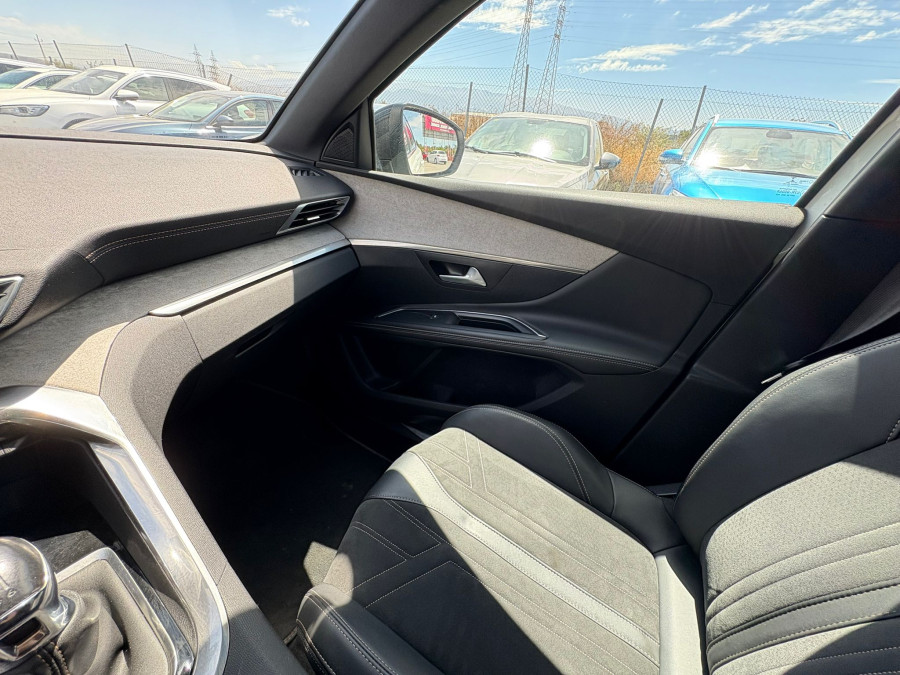 Imagen de Peugeot 5008