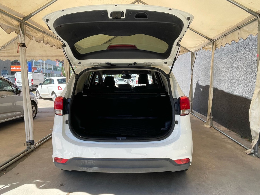 Imagen de Kia Carens