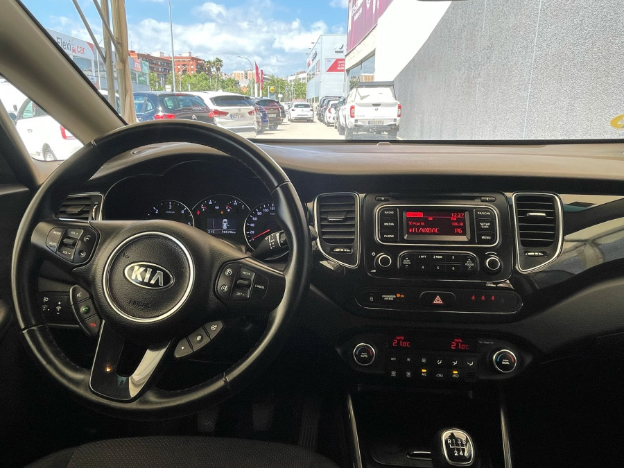 Imagen de Kia Carens
