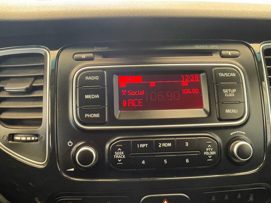 Imagen de Kia Carens