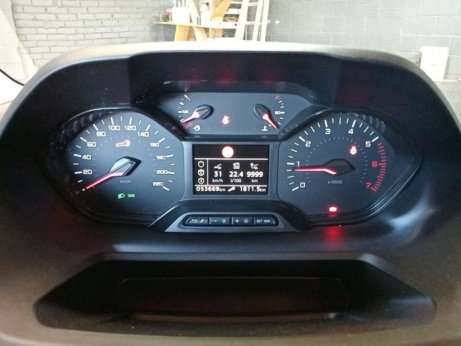 Imagen de Peugeot Rifter