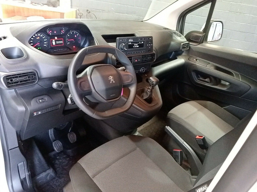 Imagen de Peugeot Rifter