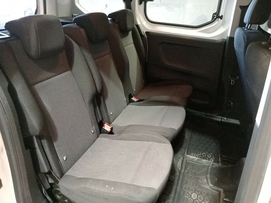 Imagen de Peugeot Rifter